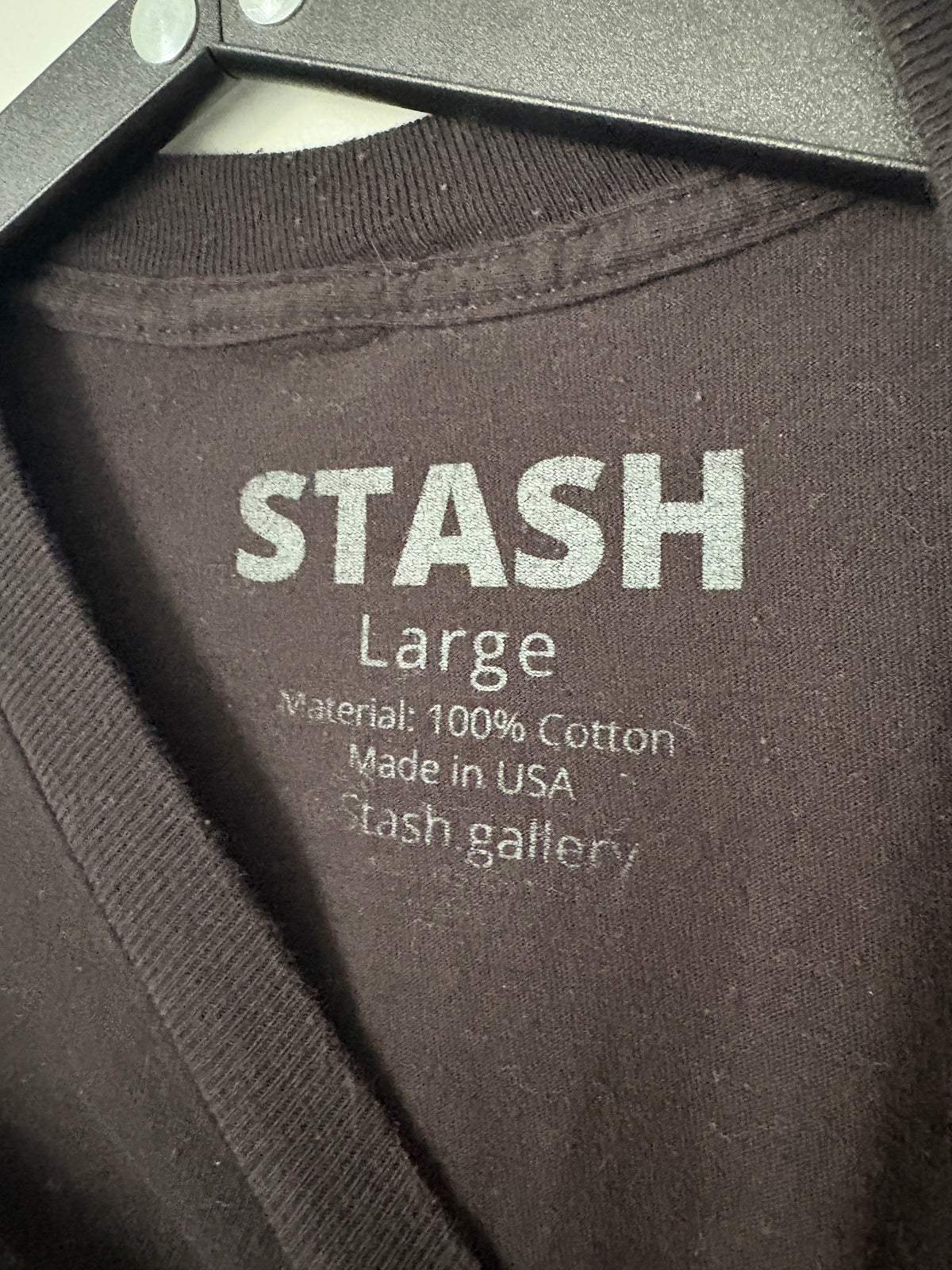 Local Tee (Size large)