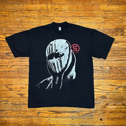 Mask tee