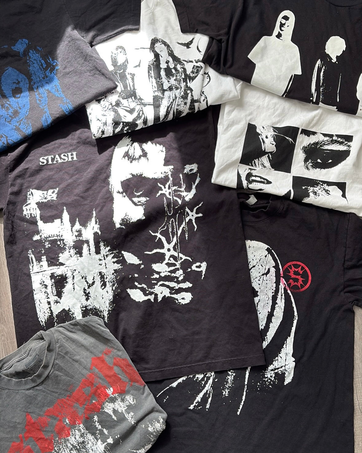 MYSTERY BOX